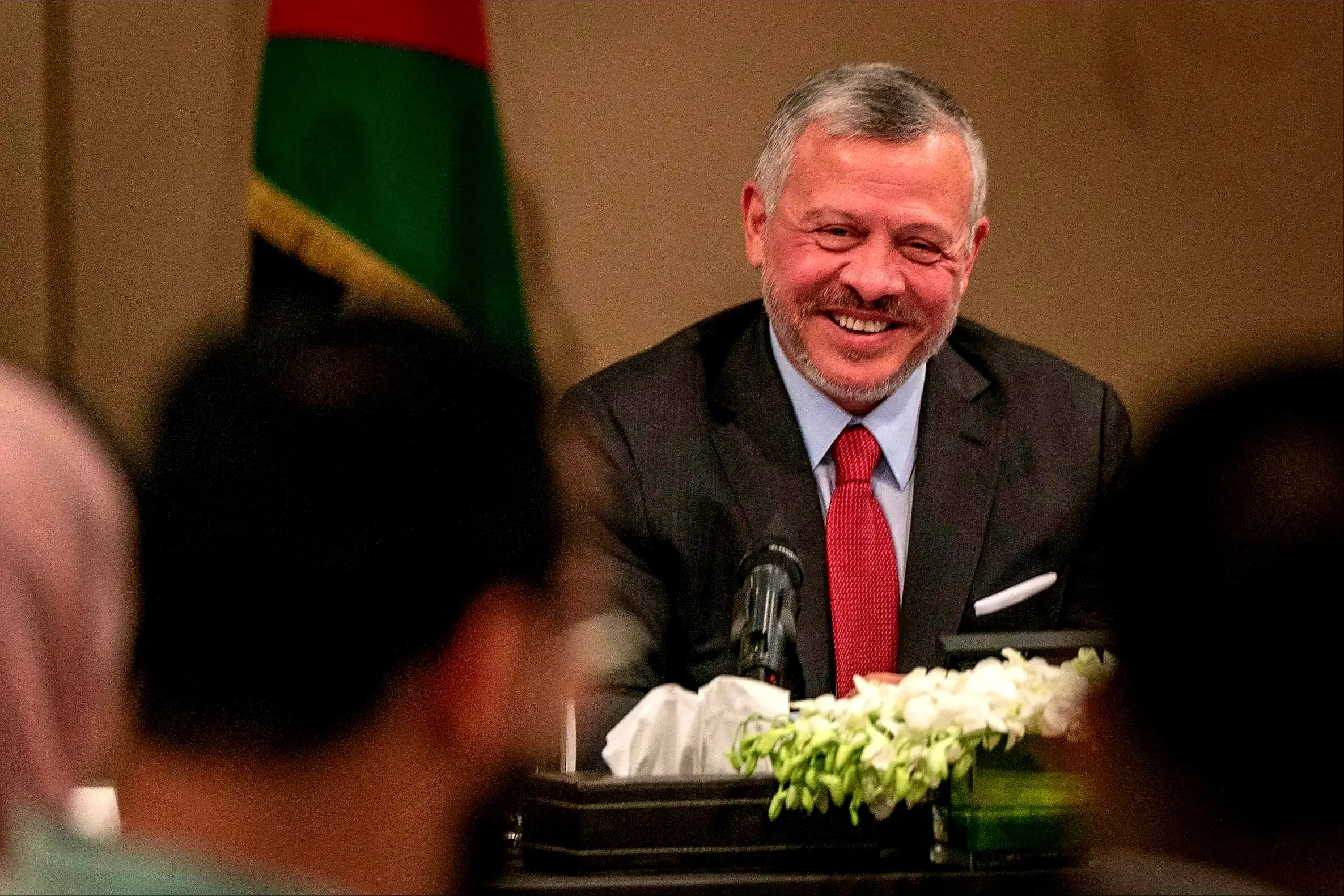 الملك عبد الله يلتقي ممثلي منظمات يهودية في نيويورك ويطرح نظرته لحل قضية إقليمية: الملك عبد الله