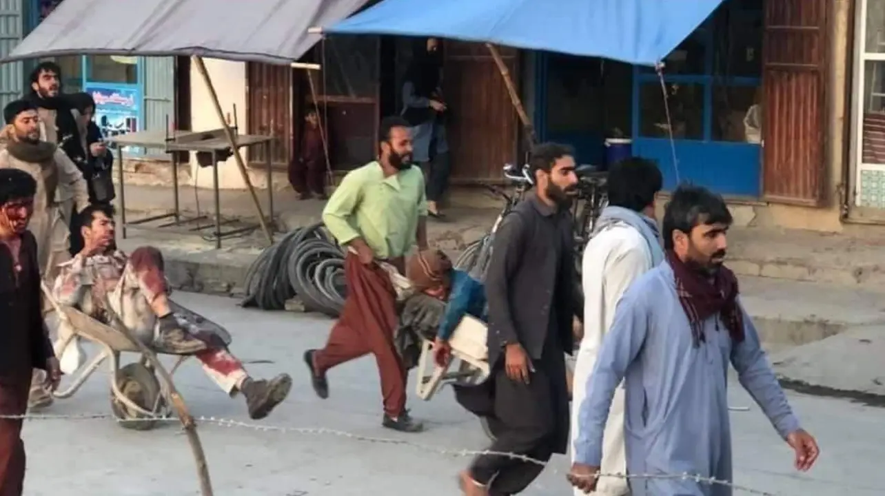 انفجار ضخم جديد يهز كابل وواشنطن تعلن عدد الجنود الأمريكيين الذين سقطوا جرّاء انفجارات اليوم: خبر عاجل
