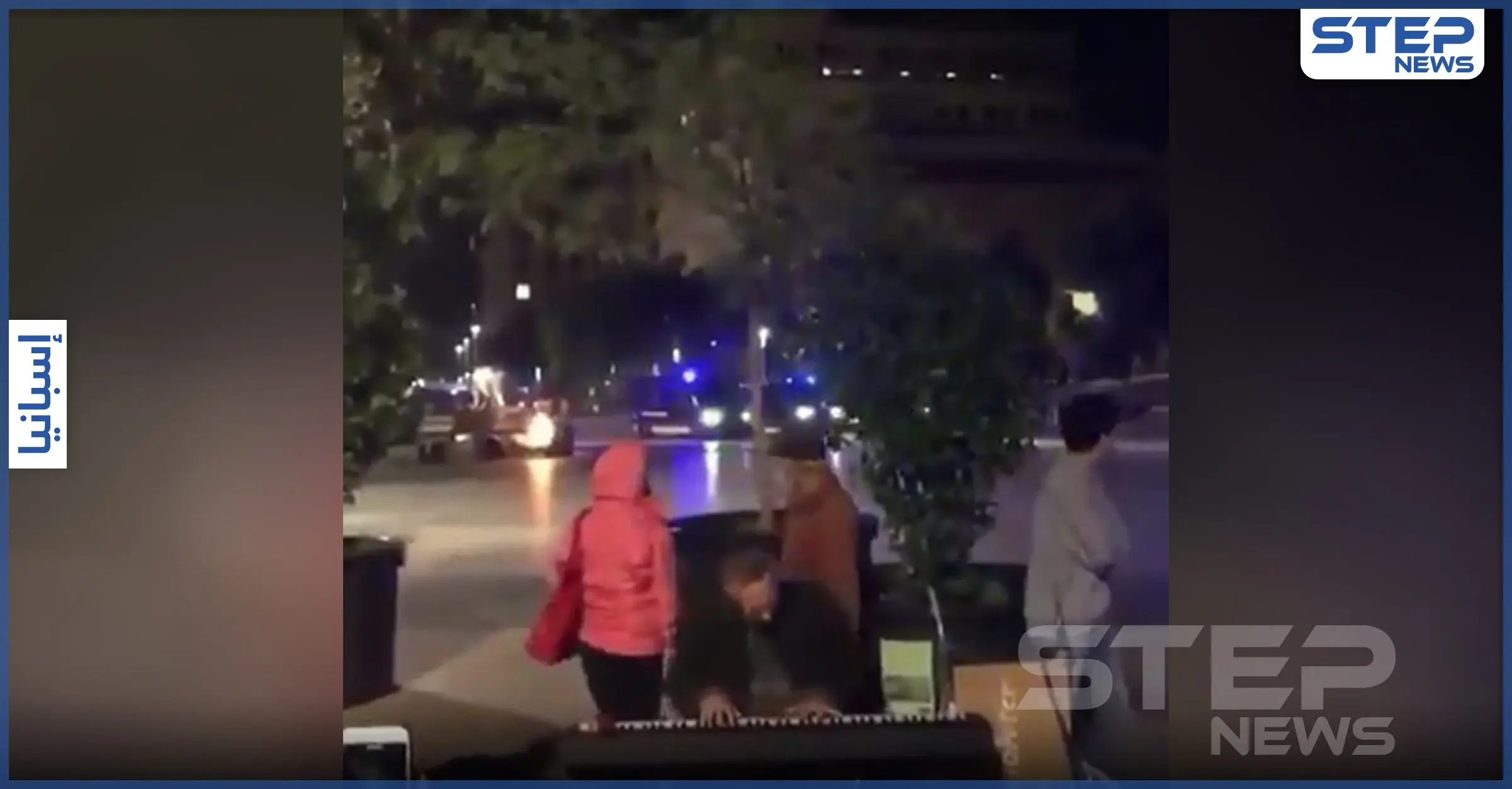 بالفيديو|| غير آبه بما يجري.. رجل إسباني يعزف البيانو فيما تدور خلفه اشتباكات عنيفة: أعمال شغب