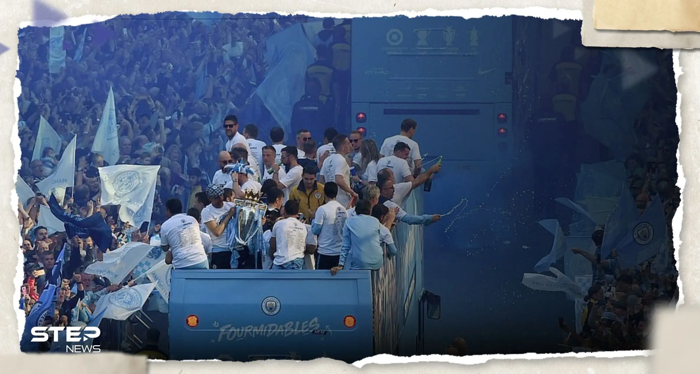 بطريقة مختلفة.. شاهد كيف احتفل مانشستر سيتي بالثلاثية التاريخية أمام ملعب الاتحاد: الثلاثية التاريخية