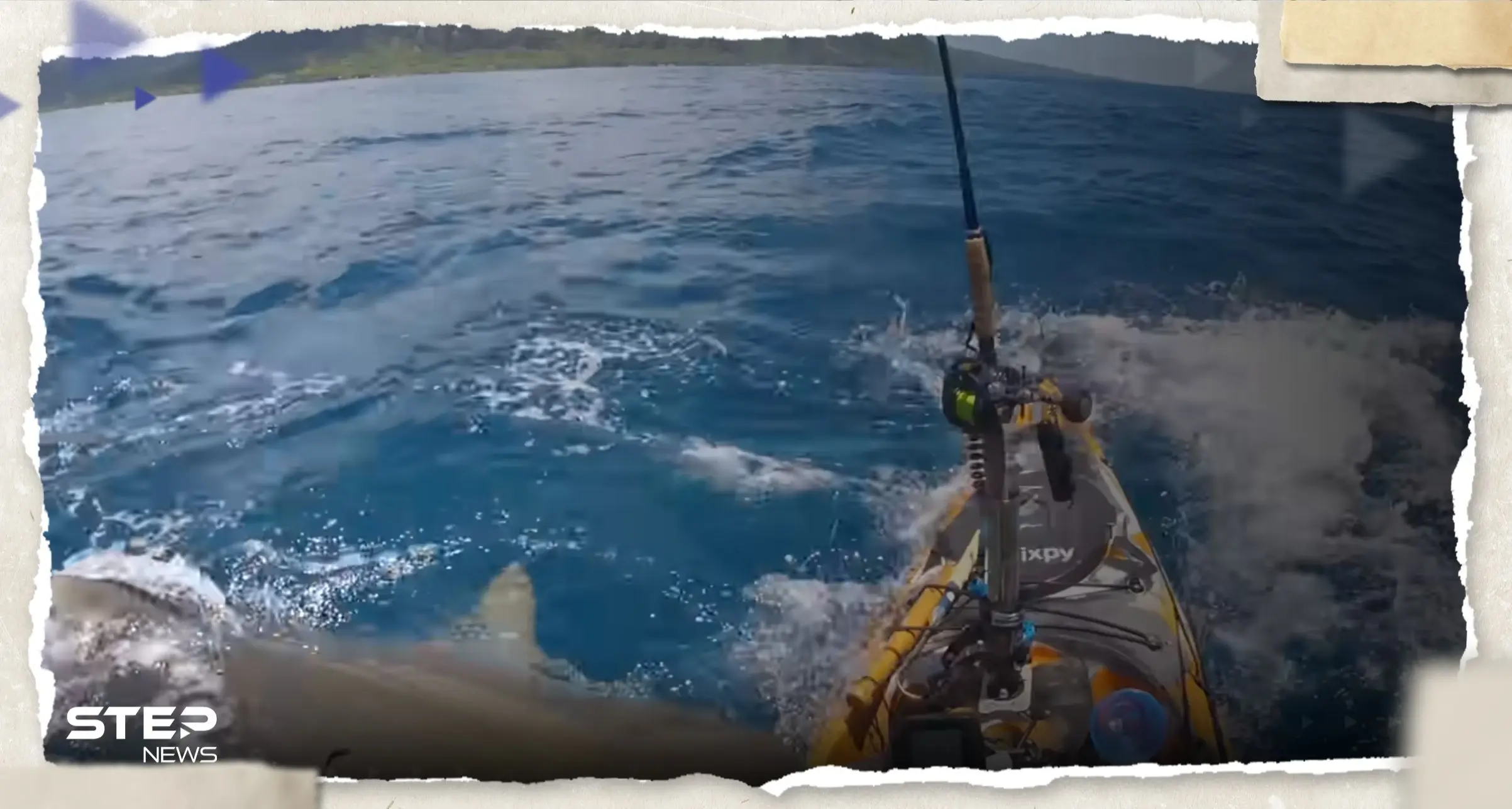 شاهد بالفيديو.. لحظة مرعبة لهجوم قرش على قارب صيد صغير: هجوم قرش