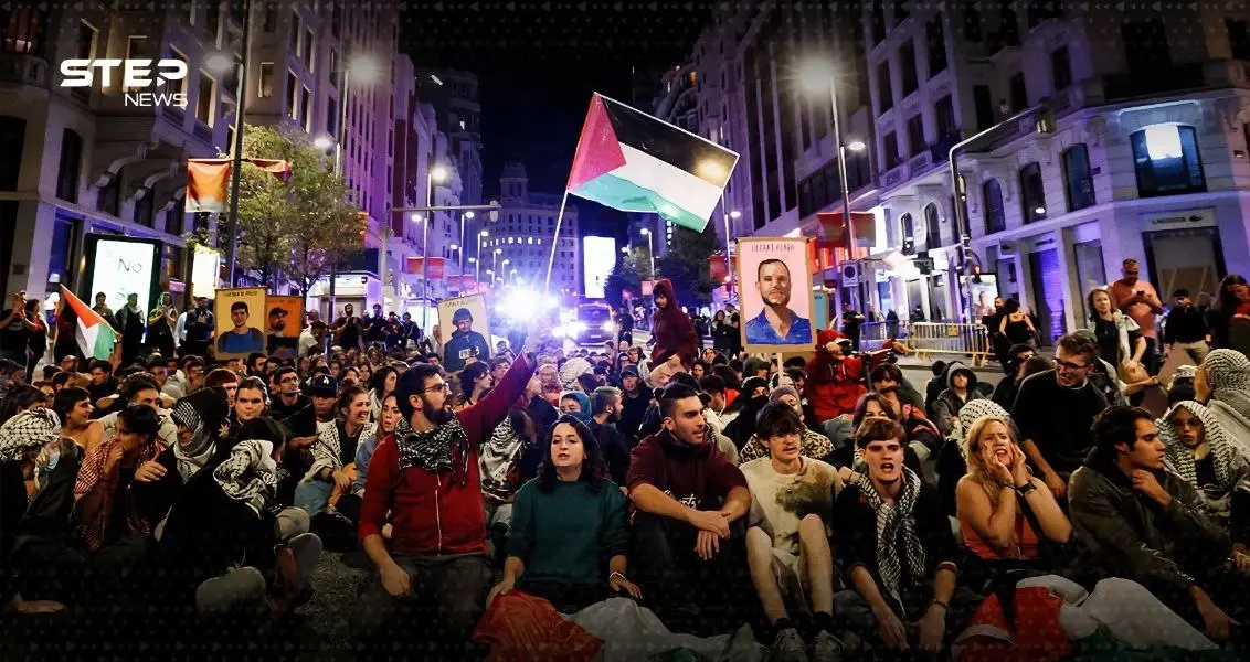 شاهد بالصور: اعتراض إسرائيلي لأسطول مؤيد للفلسطينيين يثير احتجاجات وطرد دبلوماسيين ودعوات للإضراب: غزة أسطول الصمود فك الحصار احتجاجات أوروبا