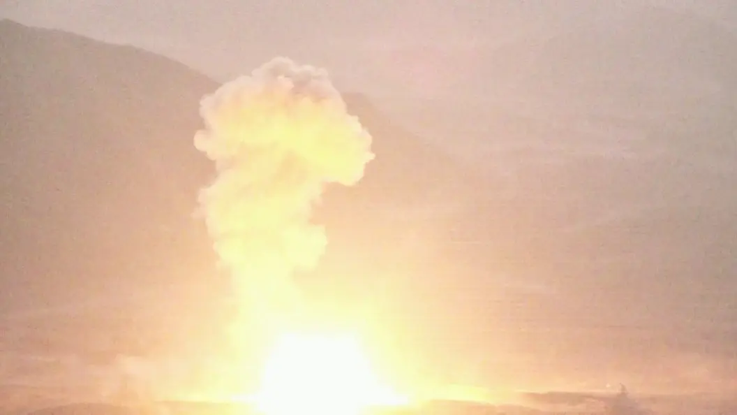 بالفيديو|| الدفاعات الجوية السعودية تصد هجوماً صاروخياً أطلق باتجاه الرياض.. والجيش اليمني يدمر مخازن أسلحة حوثية: مأرب