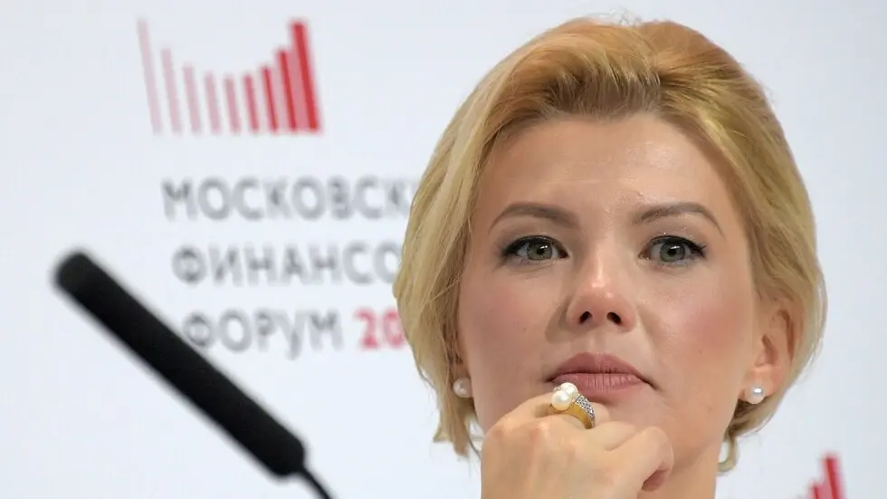 روسيا تعلن القبض على نائبة رئيس أكبر بنك بعد فرارها مع آلاف الدولارات: ماريا راكوفا