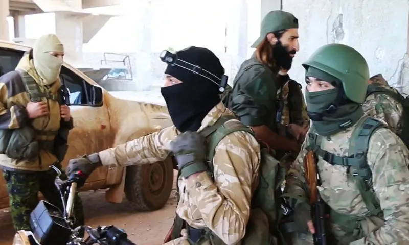 عملية إنغماسية لأنصار التوحيد في حماة والنظام يرد بقصف الريف الشمالي، والتفاصيل: النظام السوري