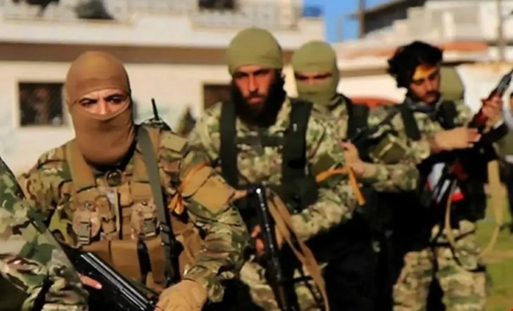 12 قتيلًا لتحرير الشام أثناء القبض على أحد المطلوبين بريف إدلب: هيئة تحرير الشام