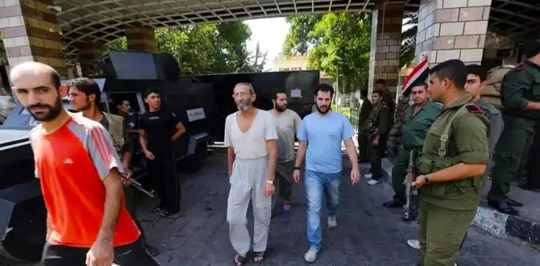 النظام السوري يُعلن الإفراج عن دفعة جديدة من سجناء ريف دمشق: ريف دمشق