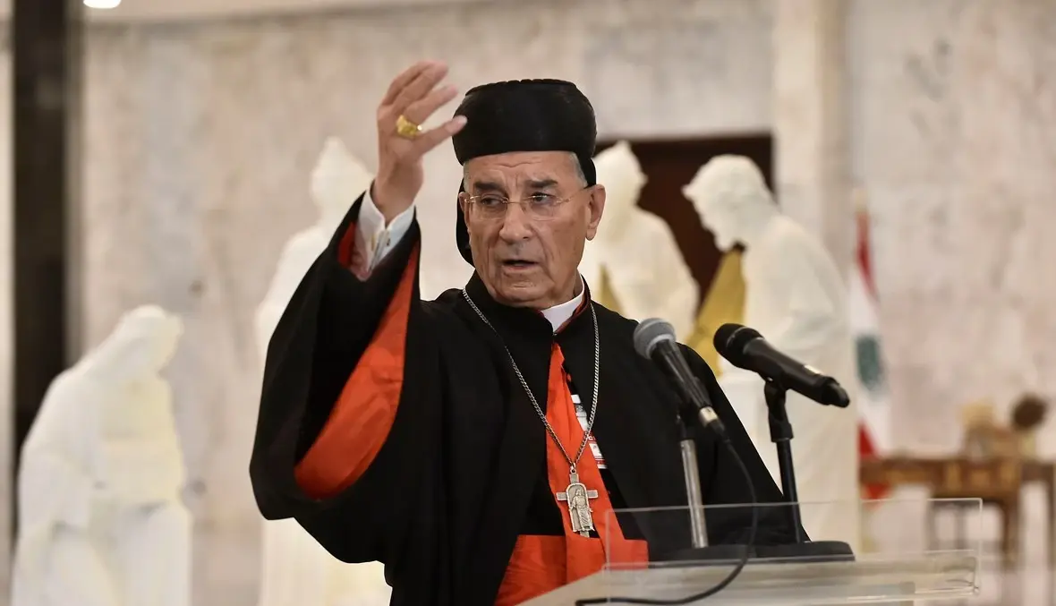 لبنان.. البطريرك الماروني يتحدث عن "ذل" الدولار وحلّ لأزمة قرداحي: أزمة لبنان