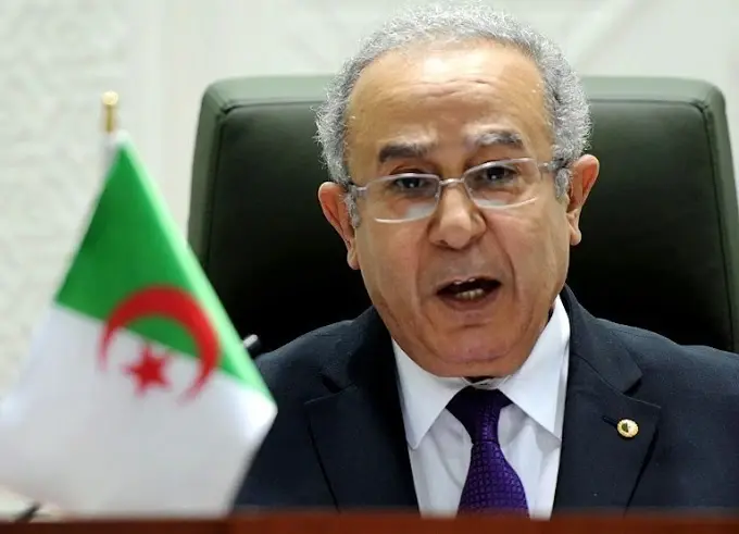 وزير الخارجية الجزائري يكشف السبب الذي قد يمكّن سوريا من حضور القمة العربية: خبر عاجل