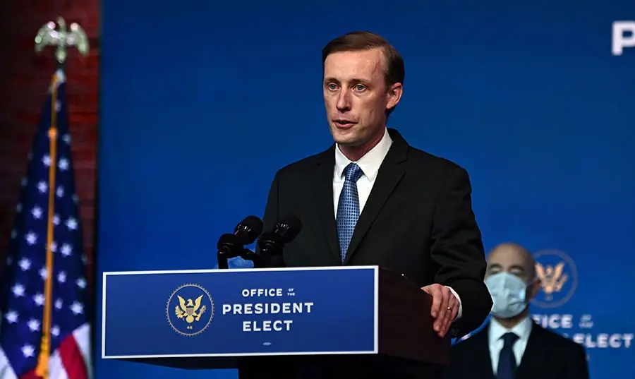 وزارة الدفاع الأمريكية توضح موقفها في اليمن ومستشار الأمن القومي يتحدث عن استراتيجية أمريكا في ضرب ميليشيات إيرانية: أمريكا