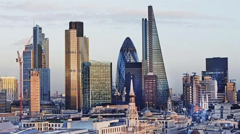 الاقتصاد البريطاني يسجل أكبر انكماش على الإطلاق: اقتصاد بريطانيا