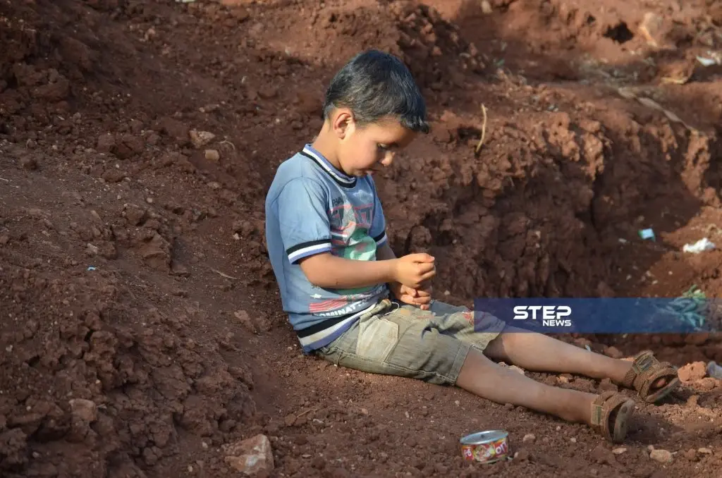 شاهد بالصور.. موجة نزوح كبيرة جنوبي حلب تنذر بكارثة إنسانية: عدسة ستيب