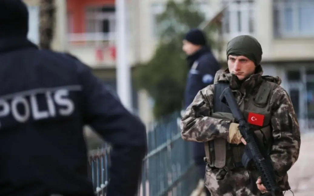 تركيا تعلن القبض على قيادي سوري مسؤول عن هجوم إزمير 2017 ومنتسب للعمال الكردستاني: هجوم إزمير