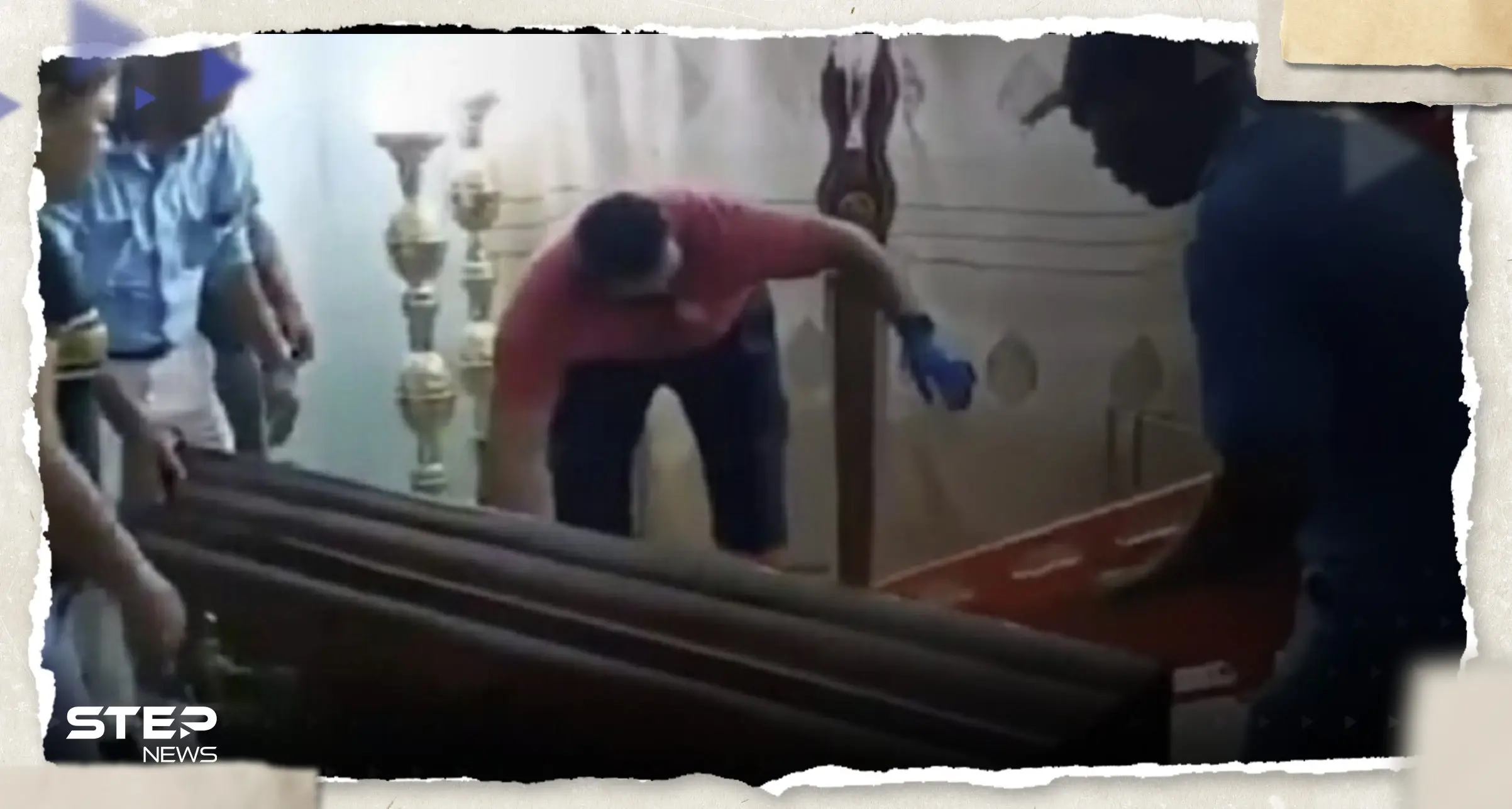 بالفيديو|| في حادثة "مروعة".. امرأة تستفيق داخل نعش خلال جنازتها في الإكوادور: الاكوادور