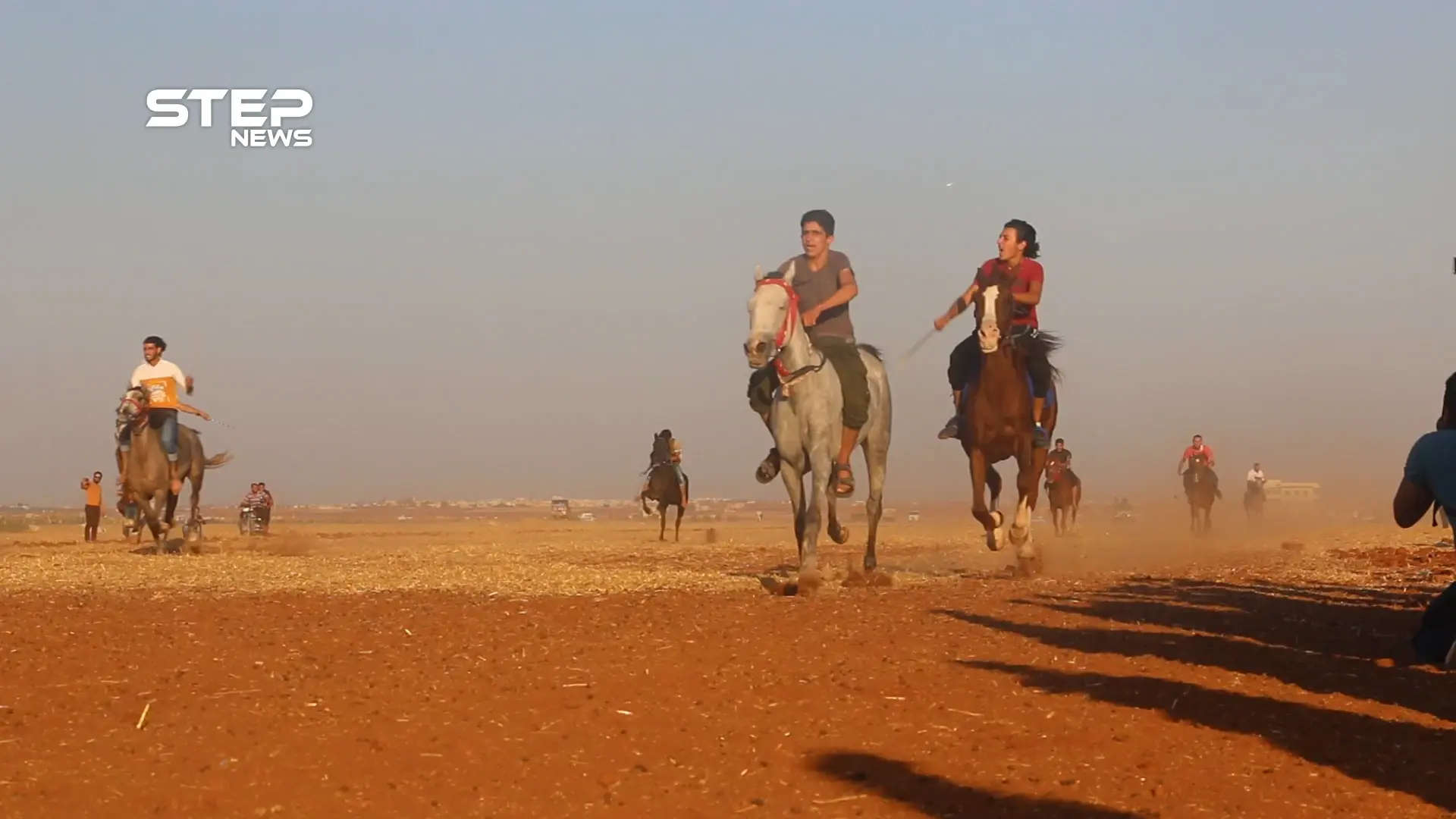 الأول من نوعه في المناطق المحررة.. سباق للخيول العربية الأصيلة في مدينة بنّش بريف إدلب: بنش