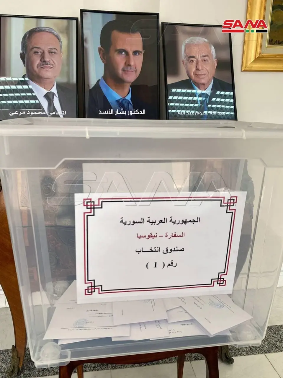 تضارب وتحطيم سيارات بعد مسيرة مؤيدة للأسد بلبنان مع بدء التصويت في الانتخابات السورية في الخارج (فيديو): مسيرة مؤيدة