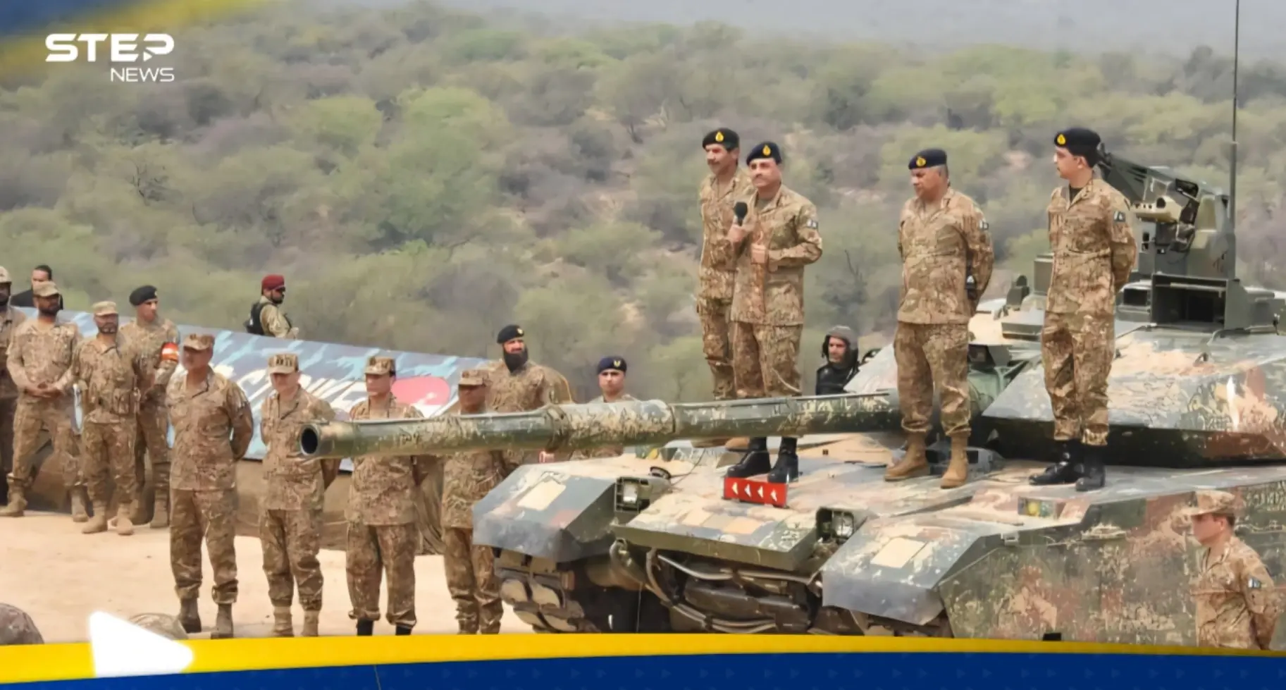 الصراع الأفغاني الباكستاني.. إسلام أباد تنقل دباباتها من الحدود الهندية إلى خط دوراند: مؤشر الدعاية