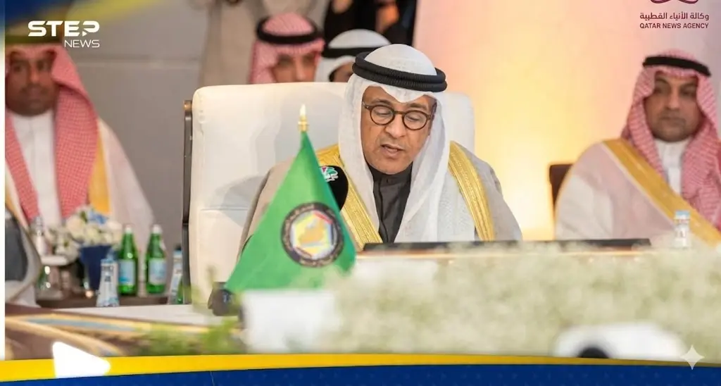 جاسم البديوي، الأمين العام لمجلس التعاون الخليجي، خلال حديثه في القمة الخليجية، حيث أكد على إدانة المجلس للاعتداءات الإيرانية التي أدت إلى فقدان حاد للثقة في المنطقة."  تقدري تنسخيه وتستخدميه