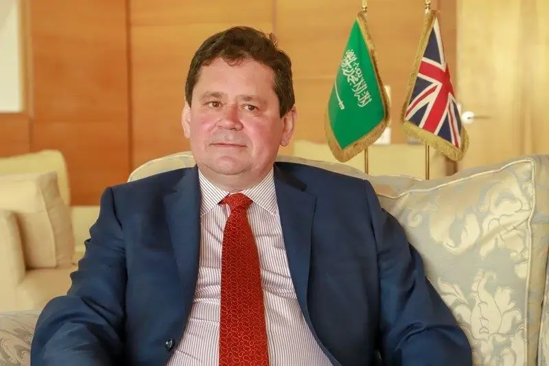 سفير بريطانيا في السعودية يوضح موقف بلاده من التصعيد الحوثي: الحوثيين