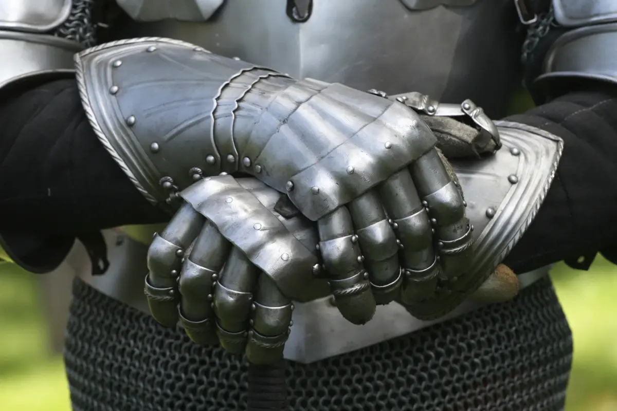 ما هو برنامج التحدي المكثف.. ولماذا يعتبر أفضل برامج التداول!؟: العملات الرقمية المشفرة