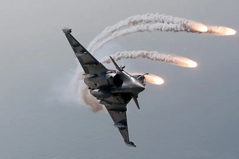 الرئاسة الروسية ترفض التعليق بشأن الغارات الأمريكية على سوريا وتؤكد تواصلها مع حكومة دمشق: ديرالزور