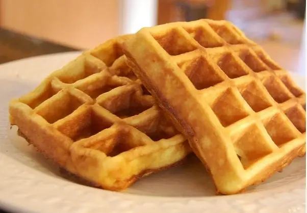 طريقة عمل ألذ وافل شهي ومقرمش باكثر من وصفة سهلة وسريعة: طريقة عمل وافل