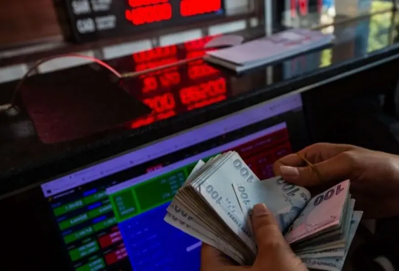 الليرة التركية تهبط إلى سعر جديد وسط تخوّف من قرار المركزي التركي القادم: الليرة مقابل الدولار