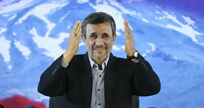 أحمدي نجاد يهدد بفضح ما أسماها بـ"عصابة التسلل الفاسدة" في مؤسسات إيران الأمنية: أحمدي نجاد