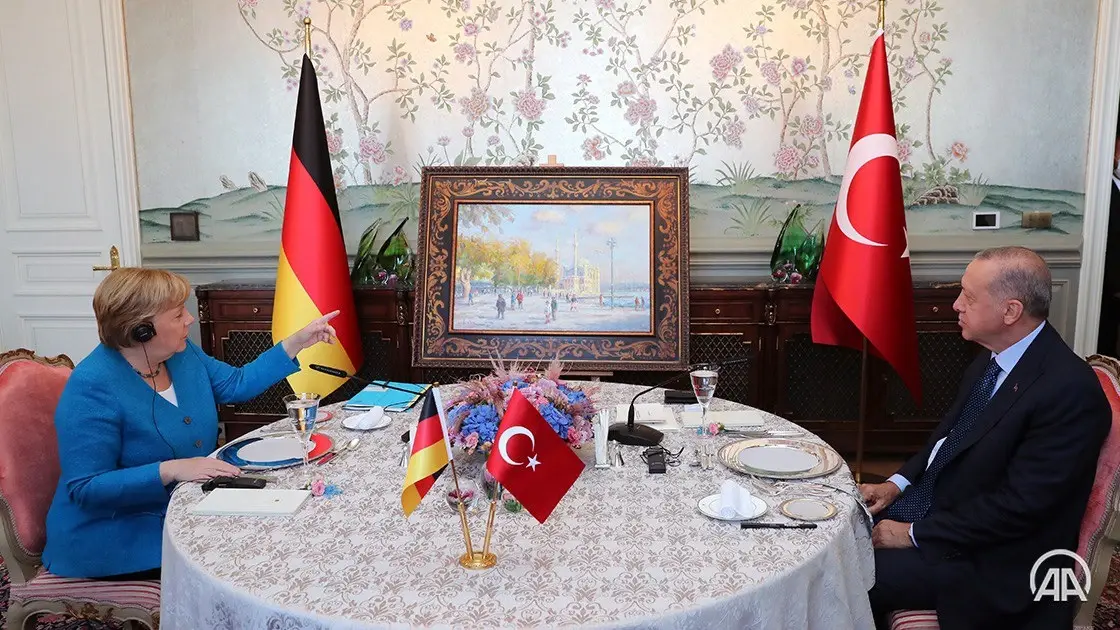 أردوغان يتلقى وعوداً من ميركل في آخر زيارة رسمية لها لتركيا وتبادل الآراء حول المهاجرين: ميركل