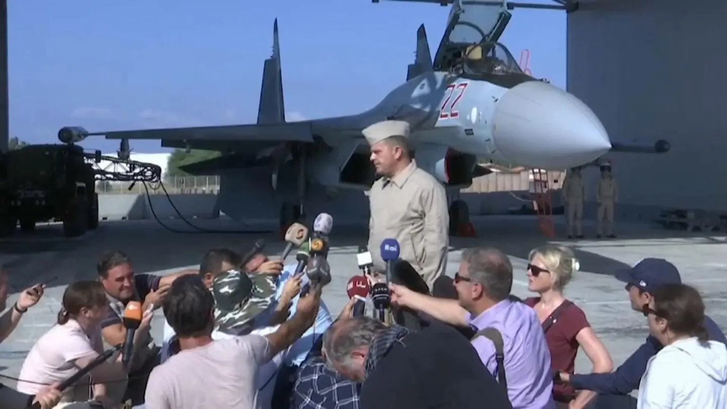 إعلام النظام السوري يوضح ماهية الانفجارات التي سُمعت في الساحل ويكشف التفاصيل: قاعدة حميميم