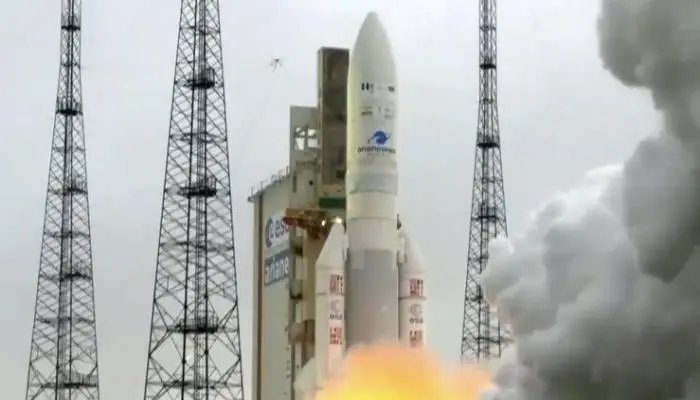 السعودية تطلق القمر الصناعي شاهين سات إلى الفضاء عبر الصاروخ الروسي سيوز 2 (فيديو): شاهين سات