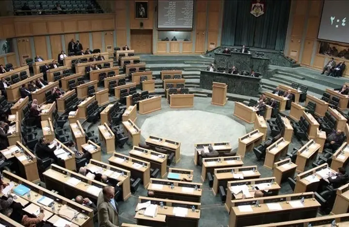 جلسة طارئة لمجلس النواب حول أحداث مستشفى السلط الجديد بالأردن: مجلس النواب الأردني