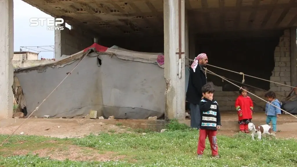 مجلس كفرنبودة بريف حماة يطلق نداءات استغاثة للمنظمات الإنسانية لمساعدة النازحين داخل البلدة: كفرنبودة