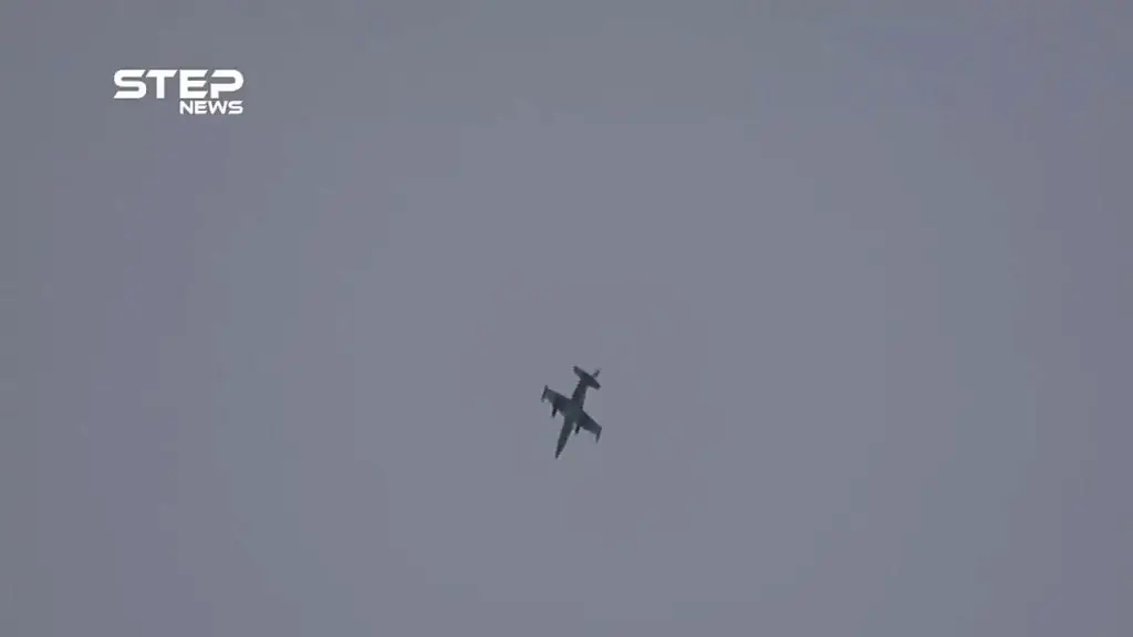 عدسة ستيب ترصد تحليقاً مكثفاً للطيران الحربي والاستطلاع في سماء ريف حماة الشمالي: حماة