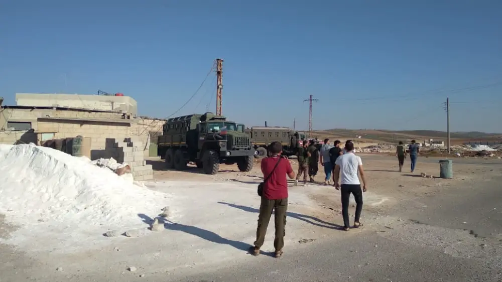 الفيلق الخامس يدخل درعا البلد مع وفد روسي وبيدرسون يدعو لأمر يخص درعا (فيديو): بيدرسون