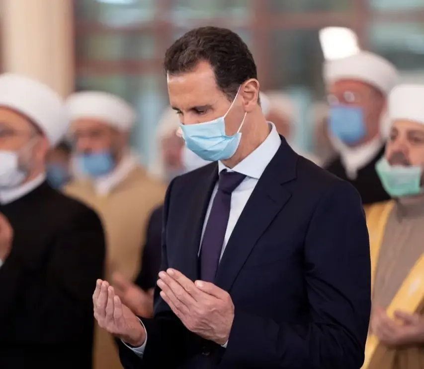 شاهد|| بشار الأسد يشارك بإحياء ذكرى المولد النبوي الشريف بالعاصمة دمشق: مسجد الإمام الشافعي