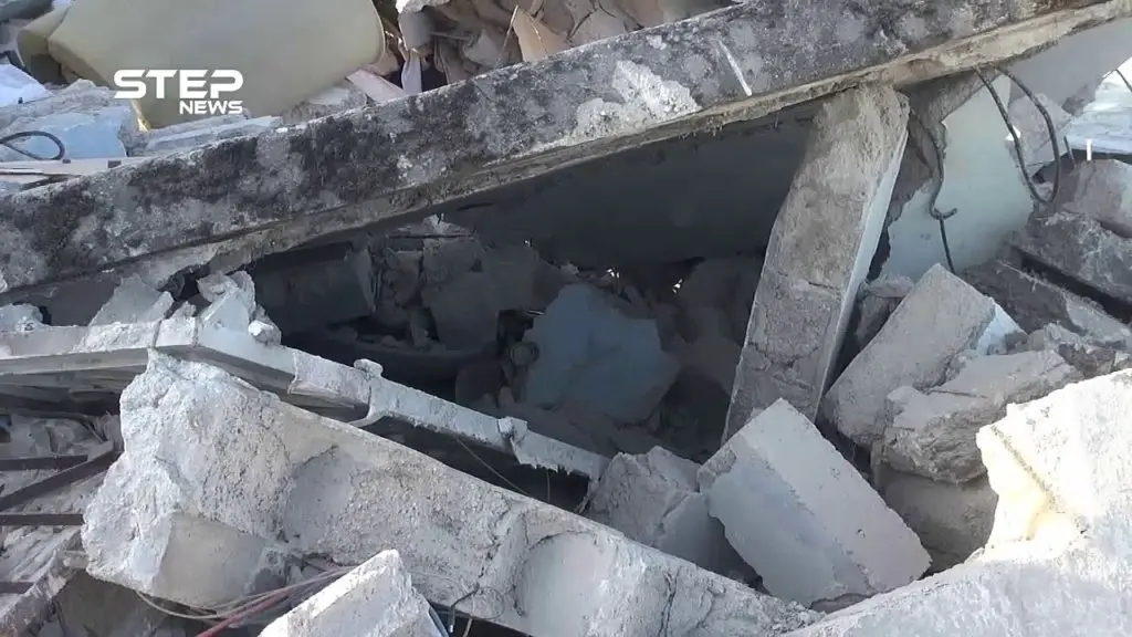 آثار الدمار جراء الغارات الروسية التي استهدفت قرية قليدين في سهل الغاب بريف حماة الغربي: حماة