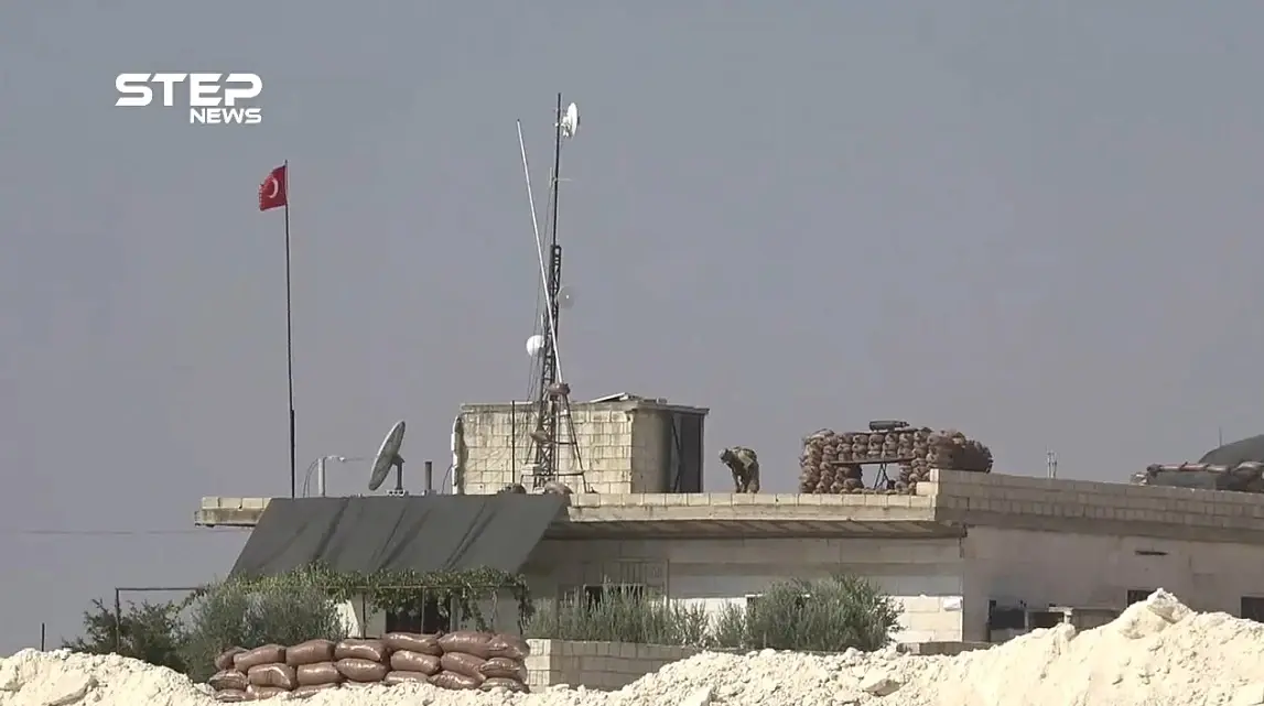 الجيش التركي يواصل عمليات التدشيم ورفع السواتر الترابية في النقطة التركية شمال بلدة حيش جنوب إدلب: نقطة مراقبة تركية