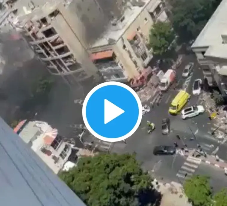 بالفيديو|| تل أبيب تتعرض لهجومٍ صاروخي عنيف مصدره غزة: عاجل