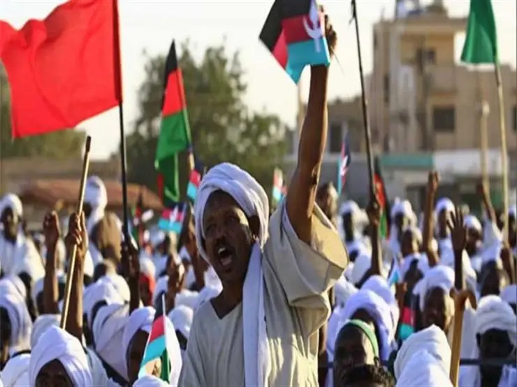 الداخلية السودانية تنفي استخدام الرصاص في التظاهرات وتعلن إصابة أحد أفرادها: الشرطة السودانية