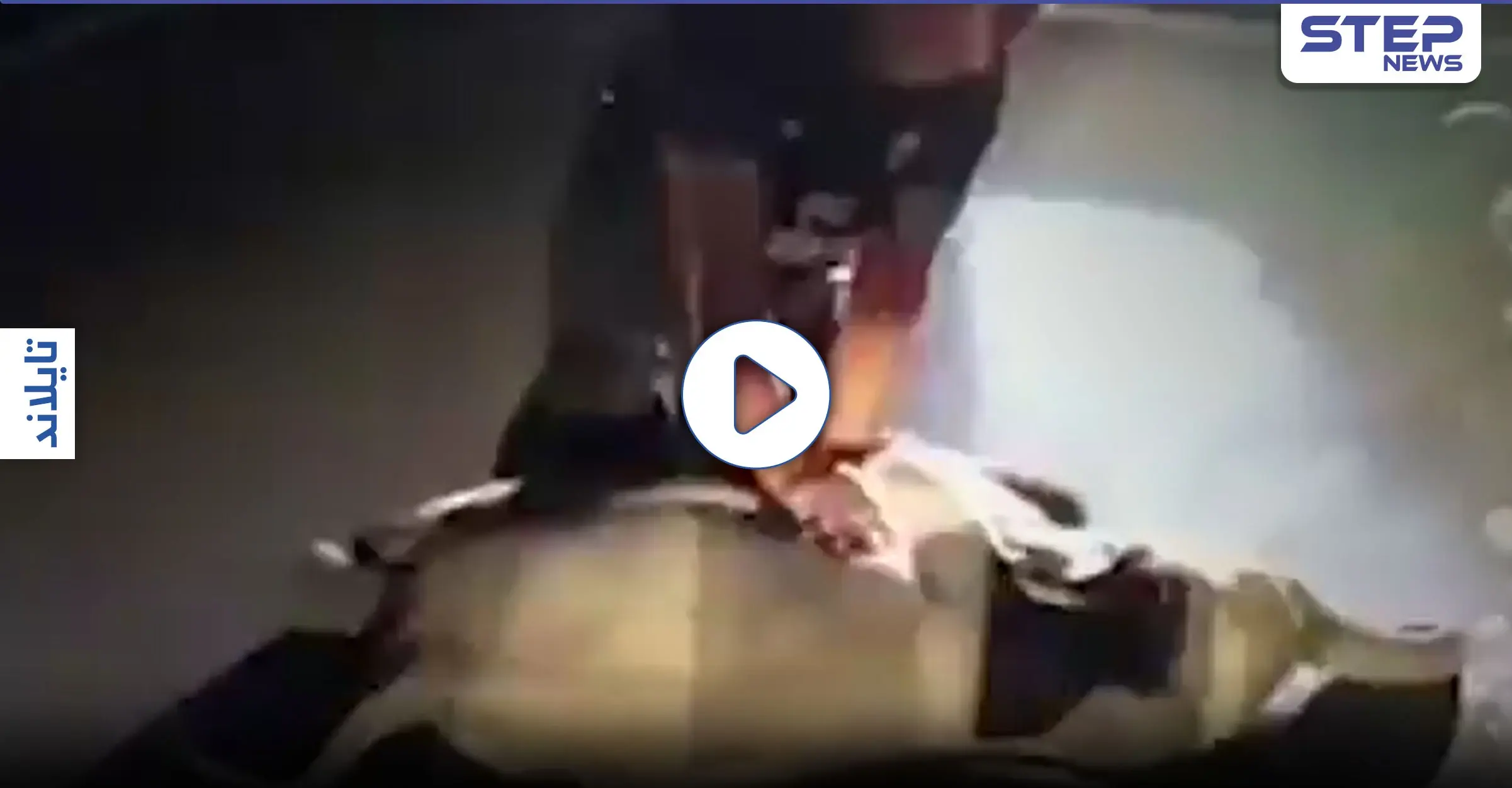 بالفيديو || عامل إنقاذ يُنعش قلب فيل صغير بعد وفاته بحادث في تايلاند: عامل إنقاذ في تايلاند