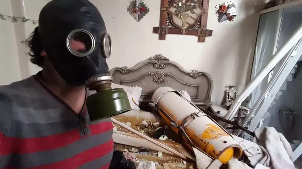 حقيقة استهداف المعارضة لـ أحياء حلب بالمواد السامّة، قيادي عسكري يوضّح الأمر: غازات سامة