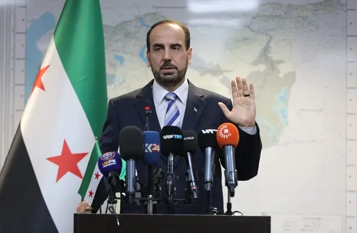 "تستدعي ردة فعل دولية حازمة".. رئيس الائتلاف يتحدث عن خطر يهدد الجنوب السوري: ريف درعا