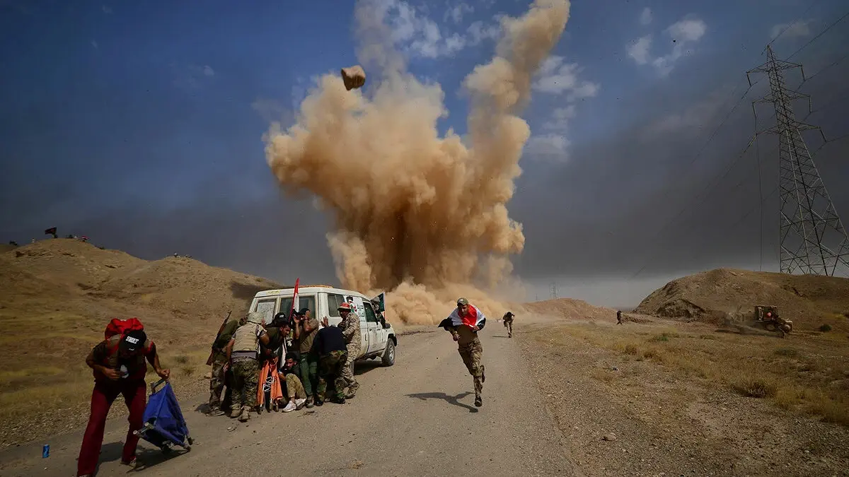 بالفيديو|| الحشد الشعبي يبث مقطعاً يوثق القصف الأمريكي وإعلام النظام السوري يدلي بروايته الخاصة: خبر عاجل