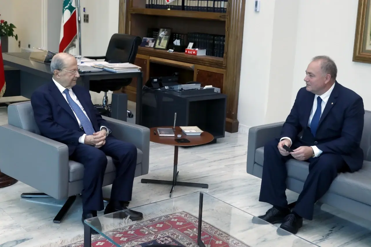 الرئيس اللبناني يوجه طلباً رسمياً إلى موسكو.. وهذا ما ناقشه مع السفير الروسي ببيروت: مرفأ بيروت