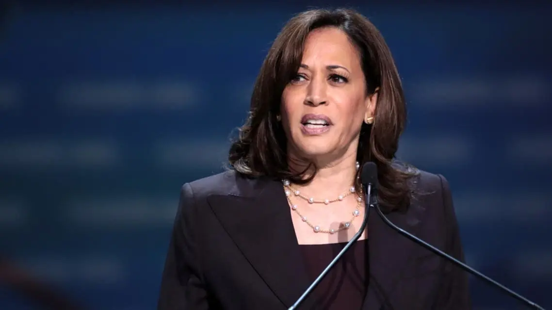 كم تبلغ ثروة كامالا هاريس نائبة الرئيس الأمريكي وأثرى السياسيين في البيت الأبيض: البيت الابيض