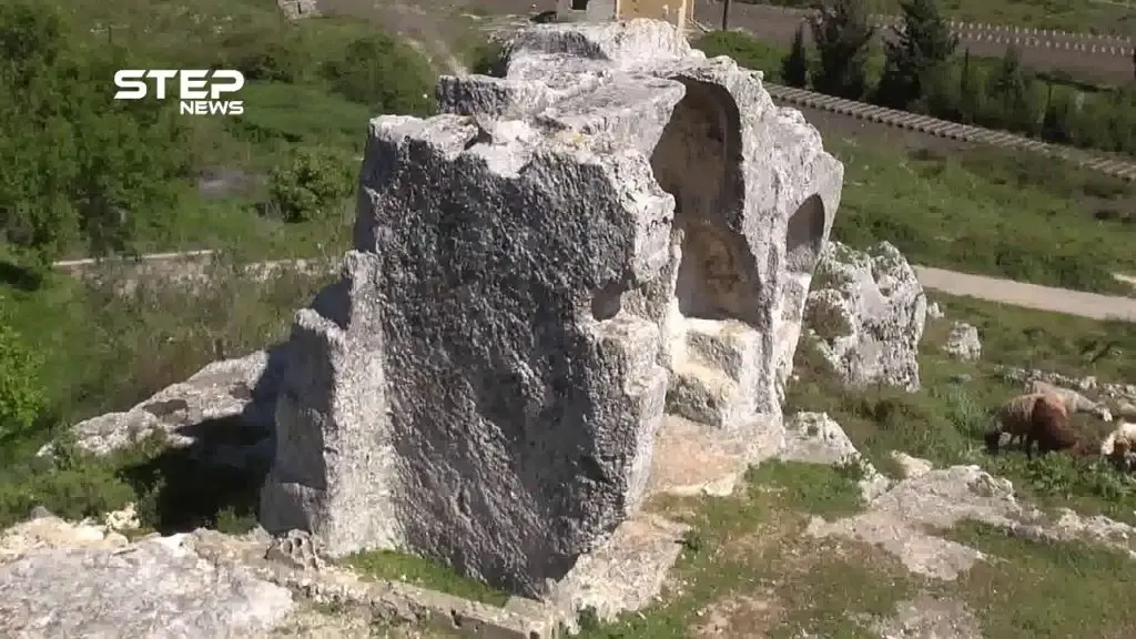 شاهد معالم قلعة بداما الأثرية في ريف جسر الشغور الغربي: بداما