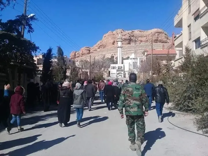 حصري: ترحيل ميليشيا حزب الله من مدينة يبرود بعد احتقان شعبي: يبرود