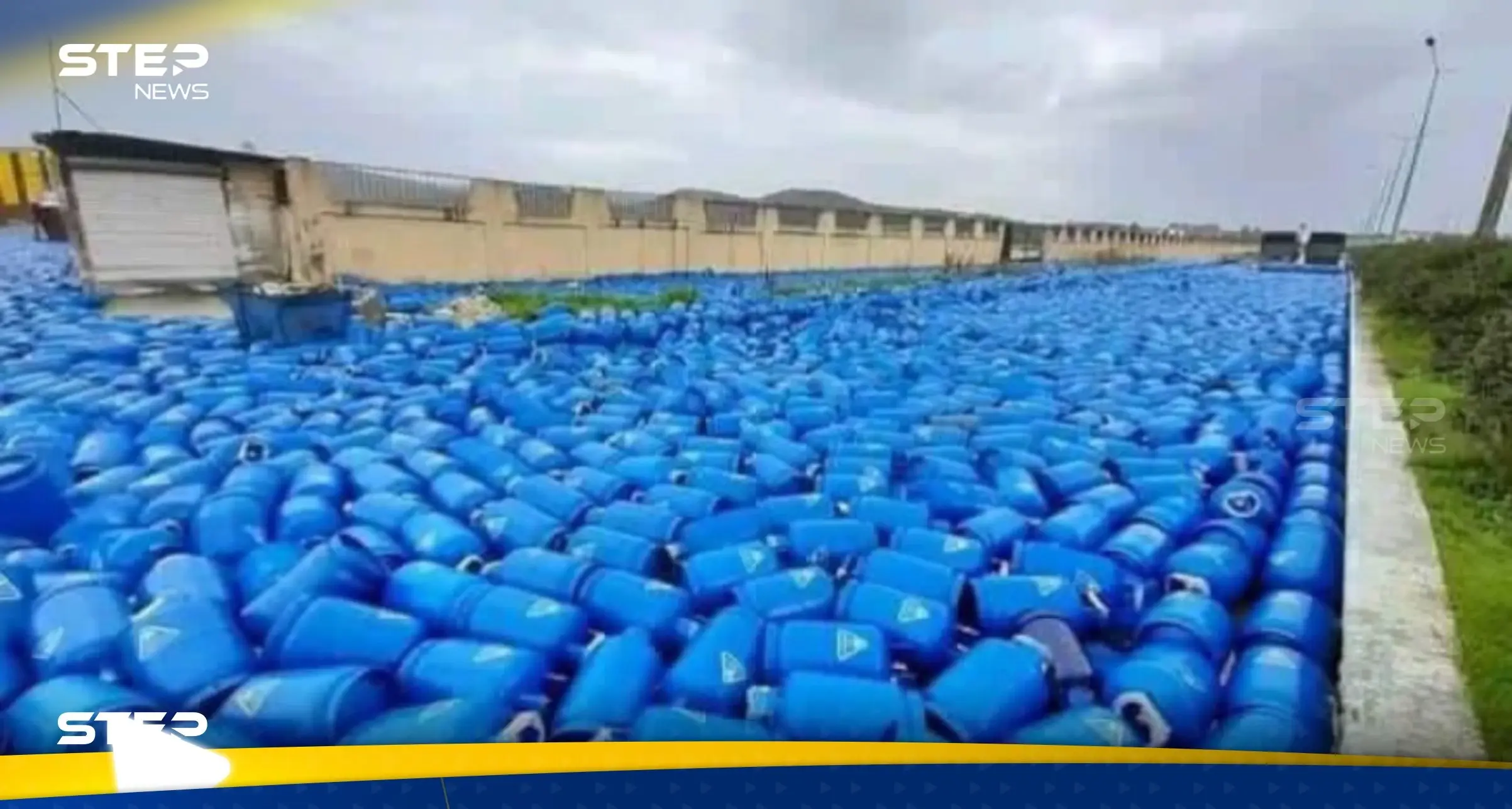 شاهد|| سيول قوية تجرف مئات اسطوانات الغاز في مدينة اللاذقية بسوريا: سيول قوية