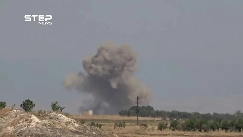شاهد غارات جوية روسية على قرية الأربعين بريف حماة الشمالي: الأربعين